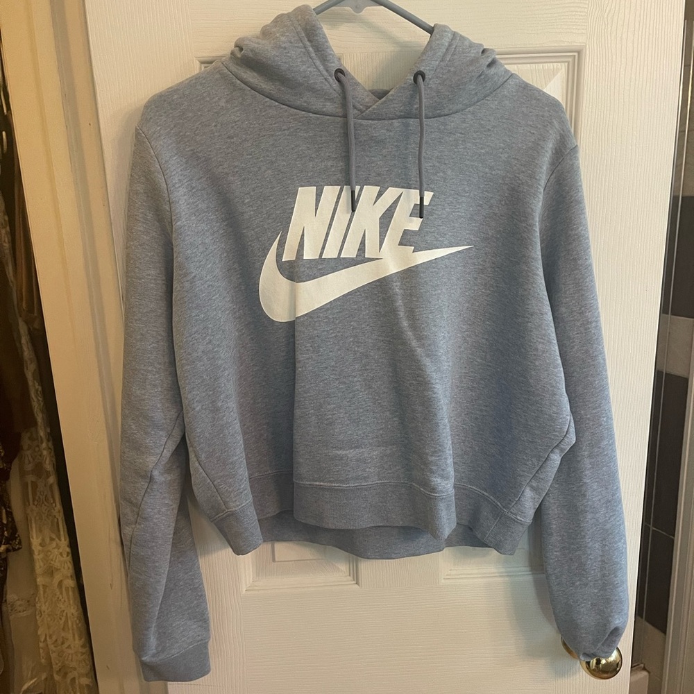 Nike Cropped Women’s Sweatshirt